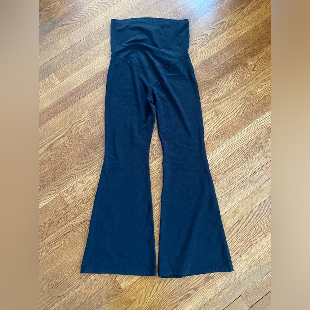 Beyond Yoga Maternity Flare Yoga Pants Size Large